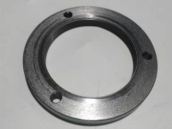 液壓卡盤空心螺母拆不掉怎么辦？液壓卡盤拉桿螺母拆不下來