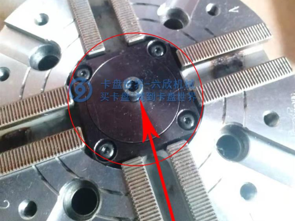 液壓卡盤防塵塞怎么拆，（液壓卡盤防塵塞拆不掉）